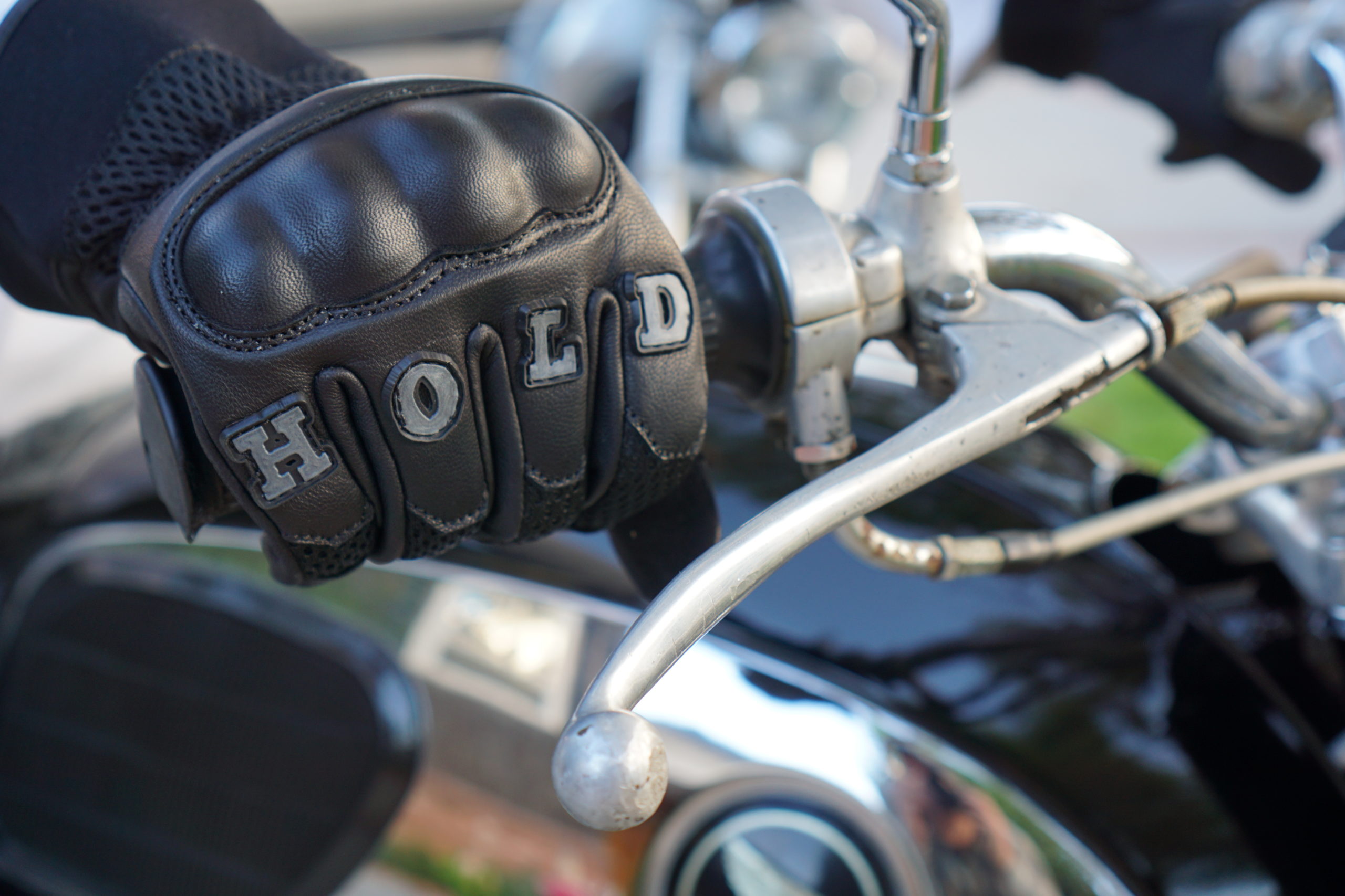 Find the Best Motorcycle Glove A Complete Guide | HoldFast Gloves